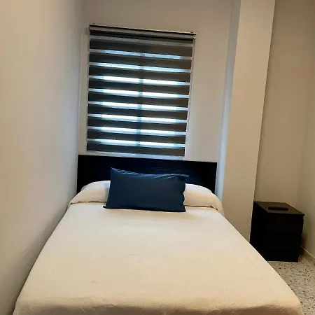 Homeforguest Amplio Apartamento En Triana