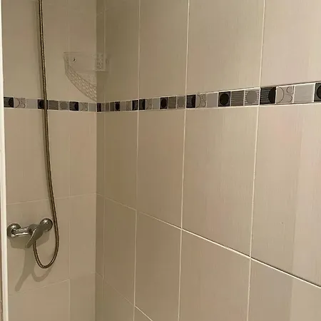 Apartment Homeforguest Amplio Apartamento En Triana