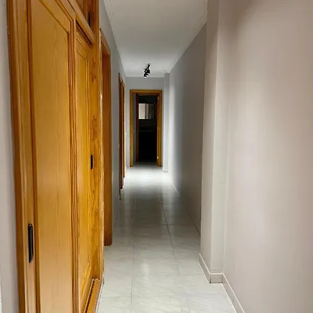 Homeforguest Amplio Apartamento En Triana *