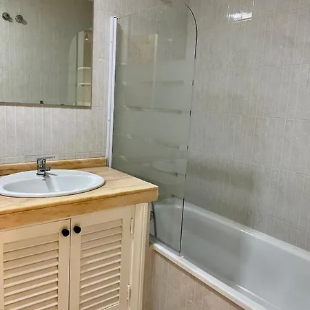 Homeforguest Amplio Apartamento En Triana * Las Palmas de Gran Canaria
